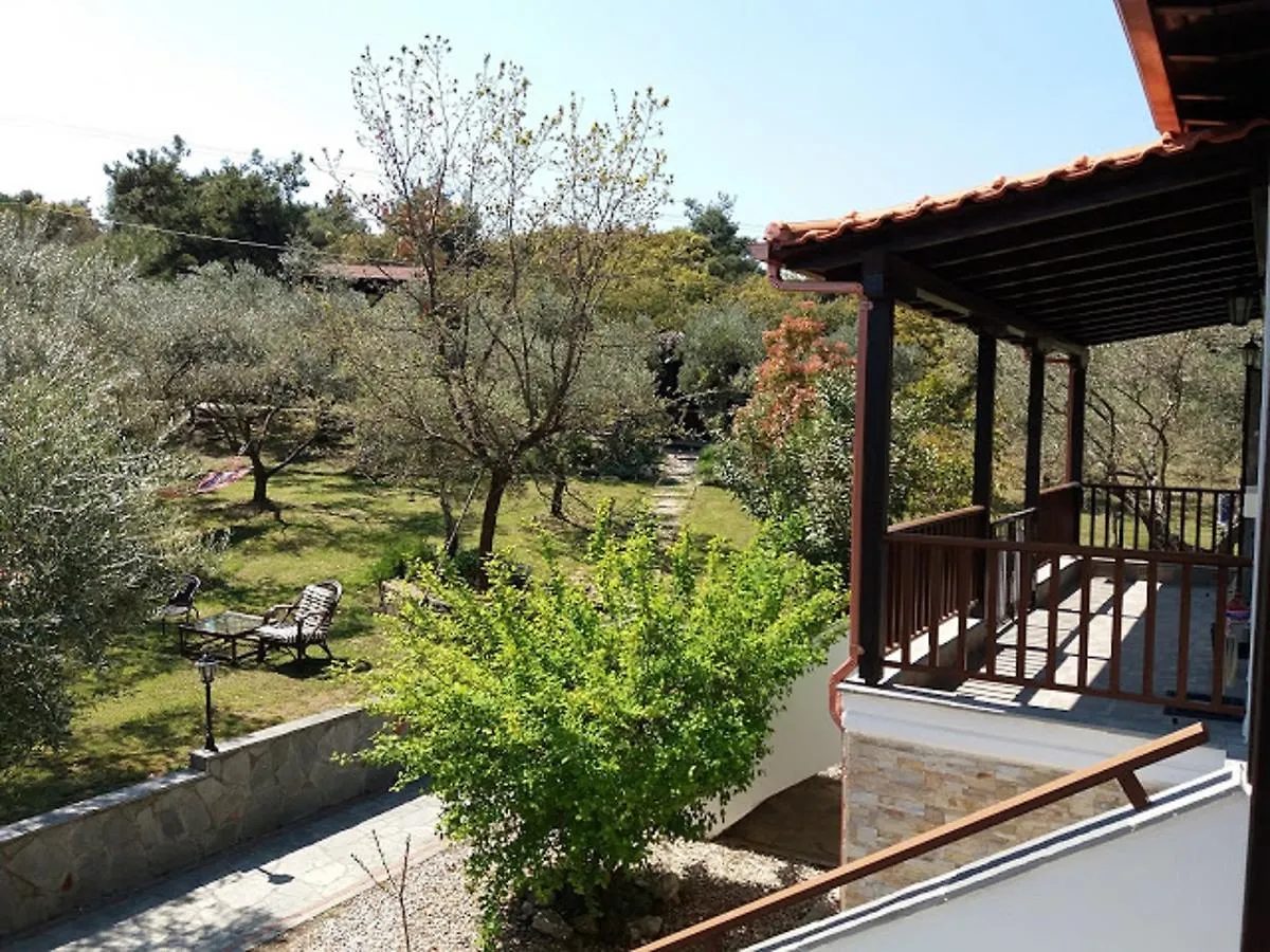 Dionysus Apartments & Suites Ierissos