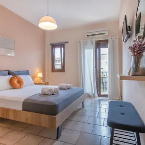  Apartament Anastasiadis House